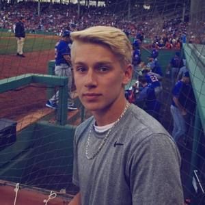 Meet your Posher, Tyler